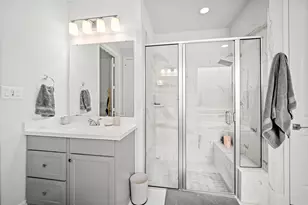 298 Sky Top Dr Dr, Montgomery, TX 77316 - Photo 19