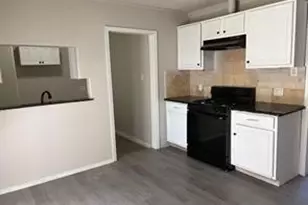 5402 Lyndhurst Dr, Houston, TX 77033 - Photo 3