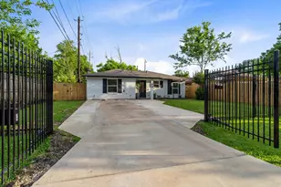3138 Sunbeam St, Houston, TX 77051 - Photo 3