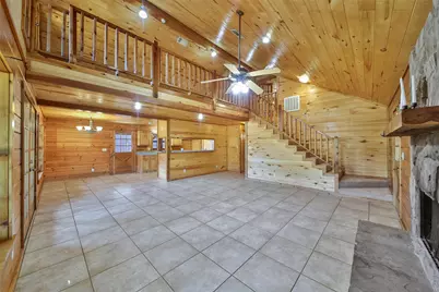 76 Hunters Creek Drive, Huntsville, TX 77340 - Photo 17