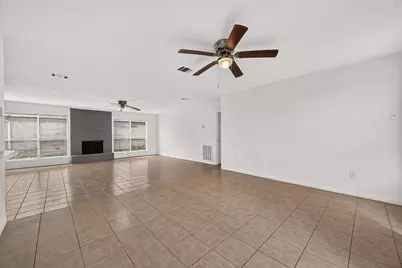 2523 Creekway Circle, Missouri City, TX 77459 - Photo 13