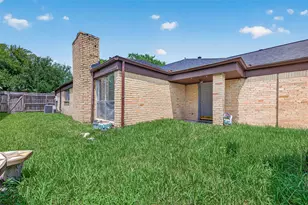 2523 Creekway Cir, Missouri City, TX 77459 - Photo 5