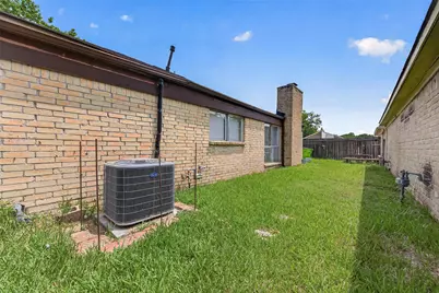 2523 Creekway Circle, Missouri City, TX 77459 - Photo 37