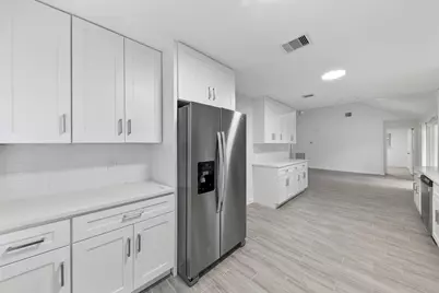 6811 McCullum Road, Houston, TX 77489 - Photo 7