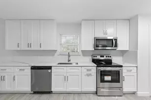 6811 McCullum Rd, Houston, TX 77489 - Photo 9