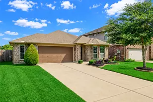 4827 Ladona Ct, League City, TX 77573 - Photo 1