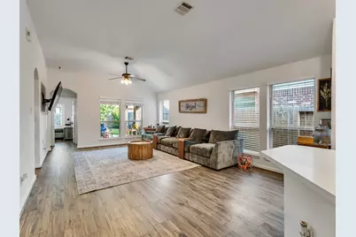 4827 Ladona Court, League City, TX 77573 - Photo 19