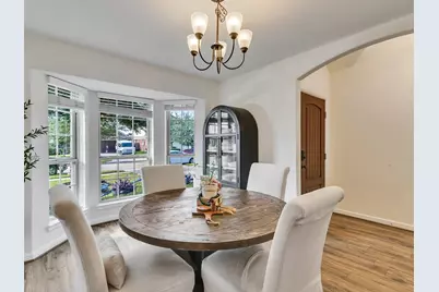4827 Ladona Court, League City, TX 77573 - Photo 9