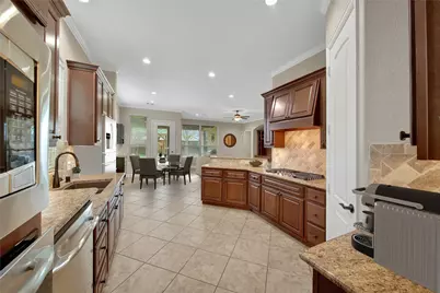 9422 Pecos Pass Court, Cypress, TX 77433 - Photo 11