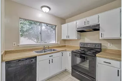 45 Blue Fox Road, The Woodlands, TX 77380 - Photo 15