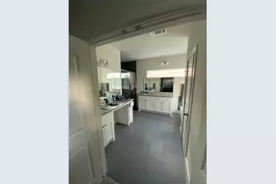 9737 Fabiola Drive, Houston, TX 77075 - Photo 5