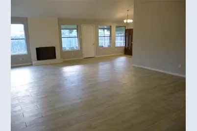 2822 Mesquite Drive, Sugar Land, TX 77479 - Photo 3