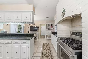 942 Brunswick Cir, Sugar Land, TX 77478 - Photo 19