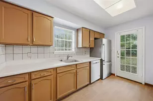 7015 Pella Dr, Houston, TX 77036 - Photo 15