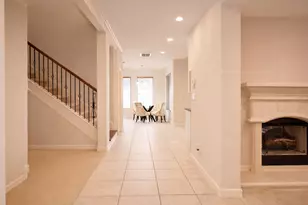 4327 Lake Walk Ct, Sugar Land, TX 77459 - Photo 5