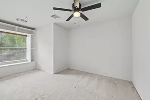4327 Lake Walk Ct, Sugar Land, TX 77459 - Photo 19
