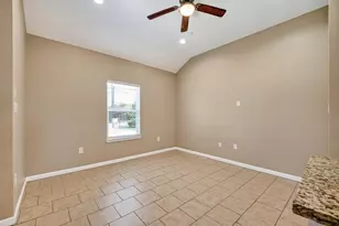 8010 Sexton St, Houston, TX 77028 - Photo 9