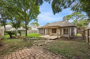 14310 Fair Knoll Way, Houston, TX 77062 - Photo 5