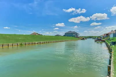 12562 St Louis Court, Willis, TX 77318 - Photo 7