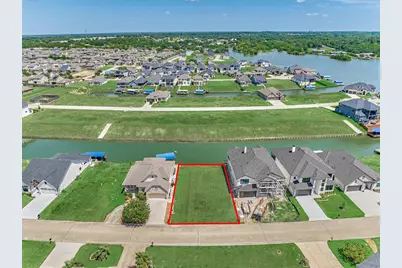 12562 St Louis Court, Willis, TX 77318 - Photo 9