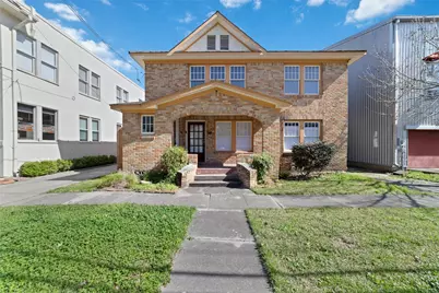 2907 Albany Street, Houston, TX 77006 - Photo 1
