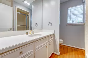 201 Vanderpool Ln, Houston, TX 77024 - Photo 25