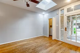 201 Vanderpool Ln, Houston, TX 77024 - Photo 7