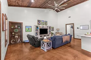 710 Yellowood Ln, Lumberton, TX 77657 - Photo 9