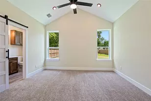 219 E Southland Ave, Alvin, TX 77511 - Photo 19