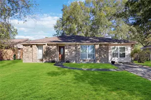 9809 Condor Dr, Conroe, TX 77385 - Photo 23