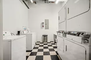 2400 Mechanic St, Galveston, TX 77550 - Photo 29