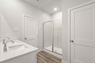 11019 Youngquist Dr, Dayton, TX 77535 - Photo 15