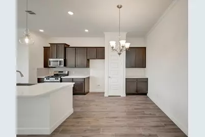 11407 Lucky Falls Drive, Houston, TX 77047 - Photo 7