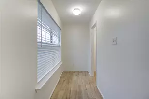 9926 Myrtle Field Ln, Houston, TX 77044 - Photo 29