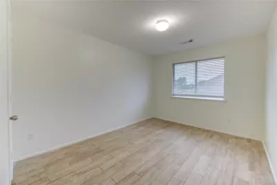 9926 Myrtle Field Lane, Houston, TX 77044 - Photo 19