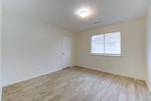 9926 Myrtle Field Ln, Houston, TX 77044 - Photo 17