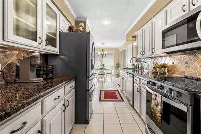 415 Northwood Drive, Conroe, TX 77303 - Photo 9