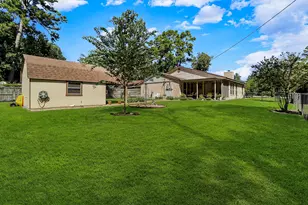 415 Northwood Dr, Conroe, TX 77303 - Photo 23