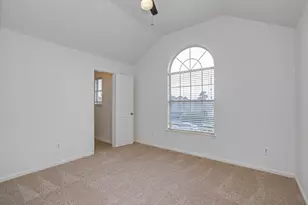10918 Tobar Falls Cir, Houston, TX 77064 - Photo 35