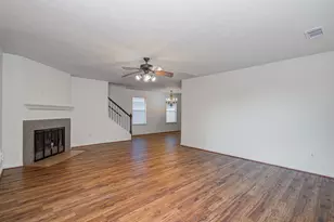10918 Tobar Falls Cir, Houston, TX 77064 - Photo 7