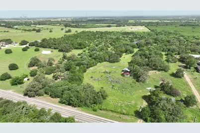 833 E Sh 159, Fayetteville, TX 78940 - Photo 15