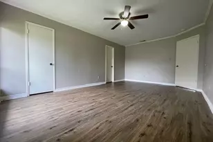 2726 Mesquite Dr, Sugar Land, TX 77479 - Photo 13