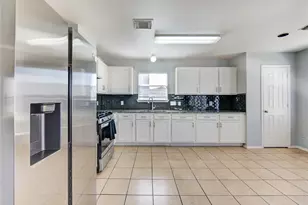 22919 Twisting Maple Ct, Spring, TX 77373 - Photo 21