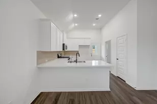 22754 Kaelynn St, New Caney, TX 77357 - Photo 11