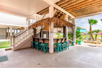 2296 E Crab Street, Crystal Beach, TX 77650 - Photo 13