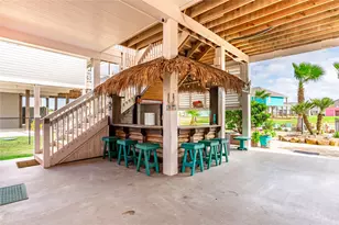 2296 E Crab St, Crystal Beach, TX 77650 - Photo 13