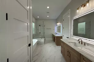 1214 Quarter Horse Trail, Angleton, TX 77515 - Photo 17