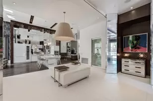 306 McGowen St, Houston, TX 77006 - Photo 17