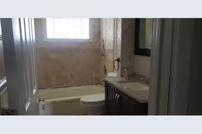 4346 Dalmatian Drive, Houston, TX 77045 - Photo 9