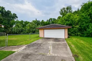 5522 Nassau Rd, Houston, TX 77021 - Photo 17